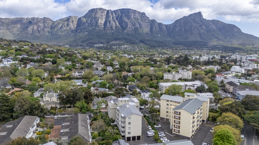 3 Bedroom Property for Sale in Kenilworth Upper Western Cape